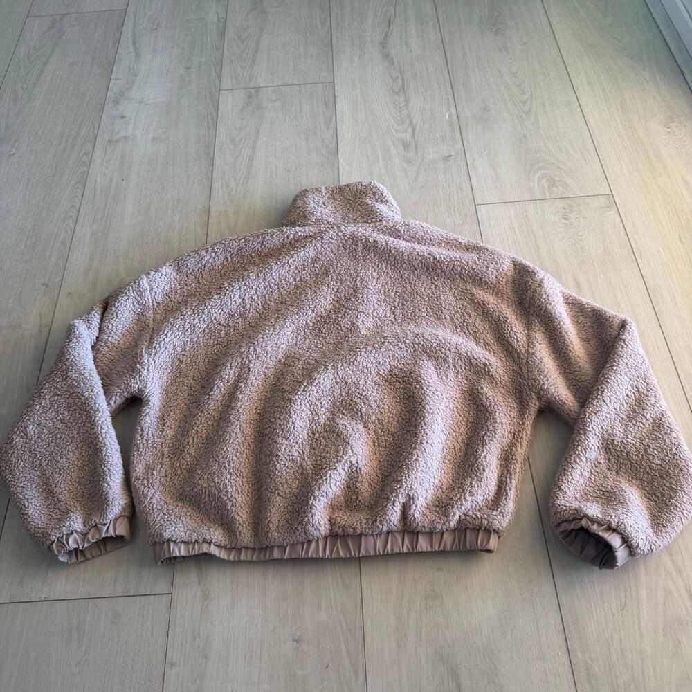 Vuori Cozy Sherpa Jacket size XS - Picture 6 of 11